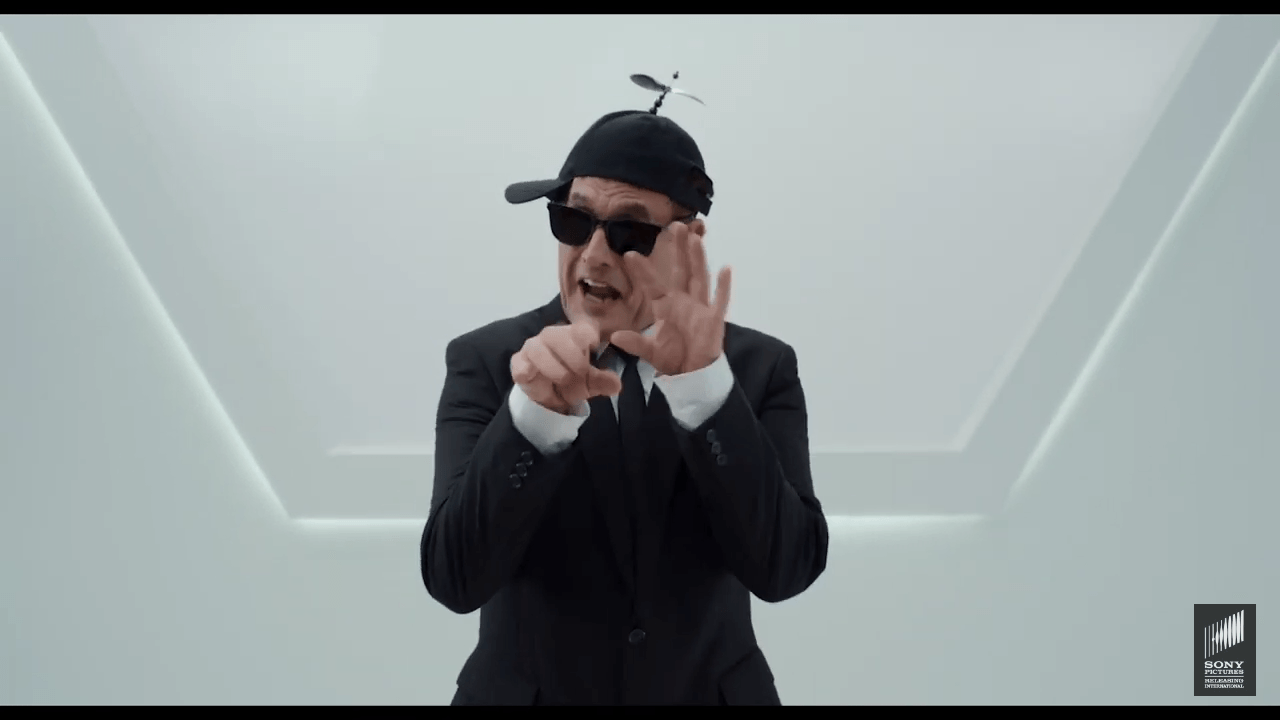 Sérgio Malandro conhece o ET Bilu e entra para o MIB!