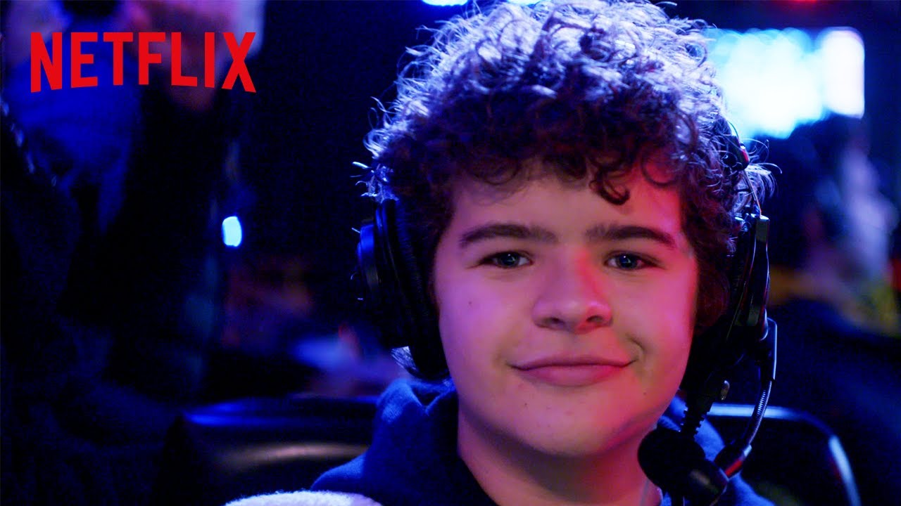 Grite, Você Está Sendo Filmado | Netflix revela trailer do programa de Gaten Matarazzo