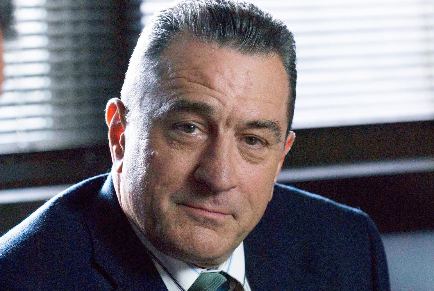 The Formula | Robert De Niro e John Boyega entram para o elenco do novo drama da Netflix