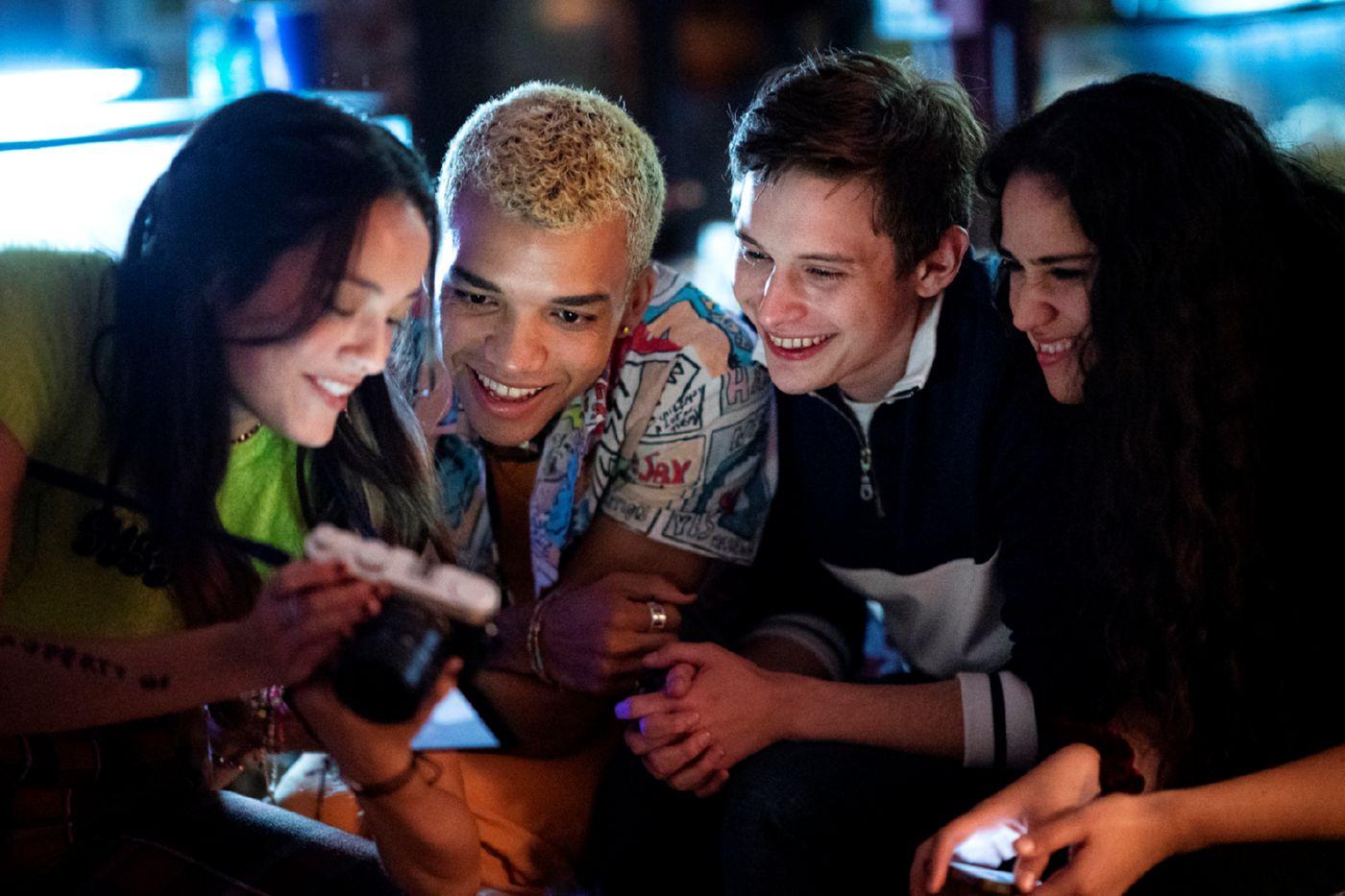 Genera+ion | Série com Justice Smith ganha trailer