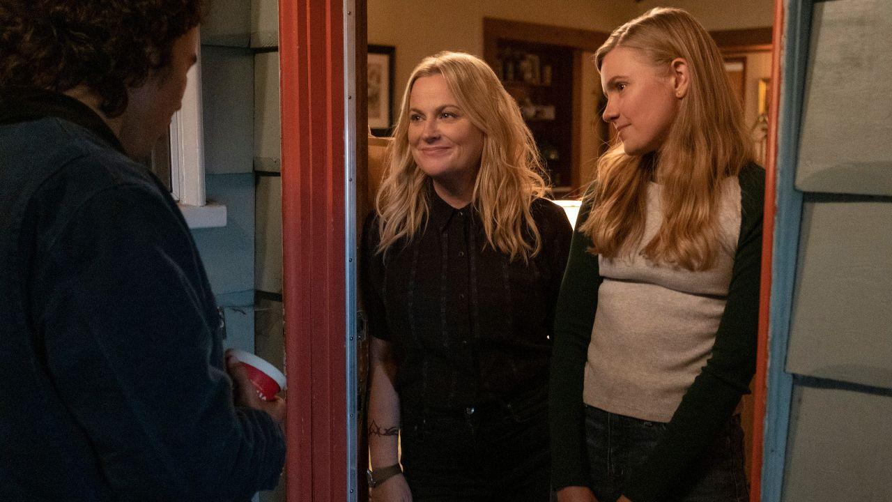 Moxie: Quando as Garotas Vão à Luta | Longa dirigido por Amy Poehler ganha trailer