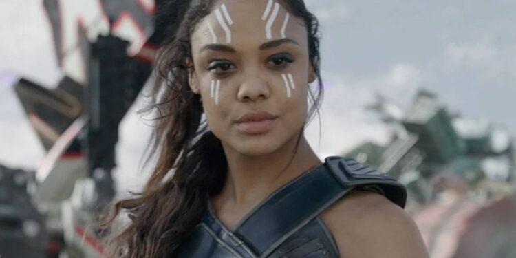Thor: Love and Thunder | Tessa Thompson aparece em novas fotos do set