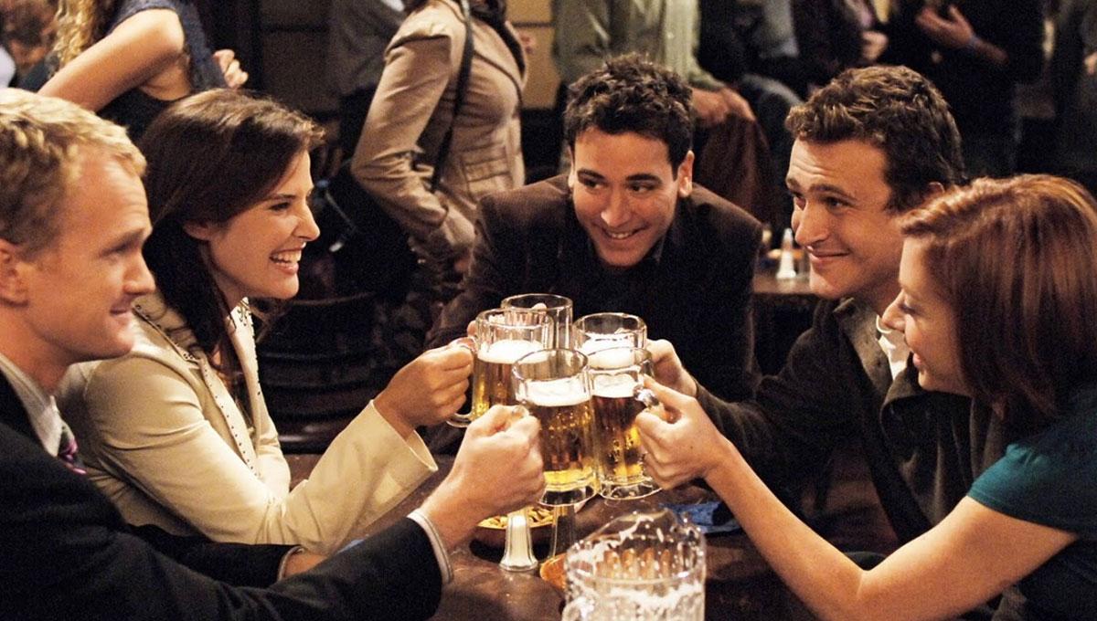 How I Met Your Mother | Hulu anuncia série spin-off estrelada por - Is How I Met Your Mother On Hulu