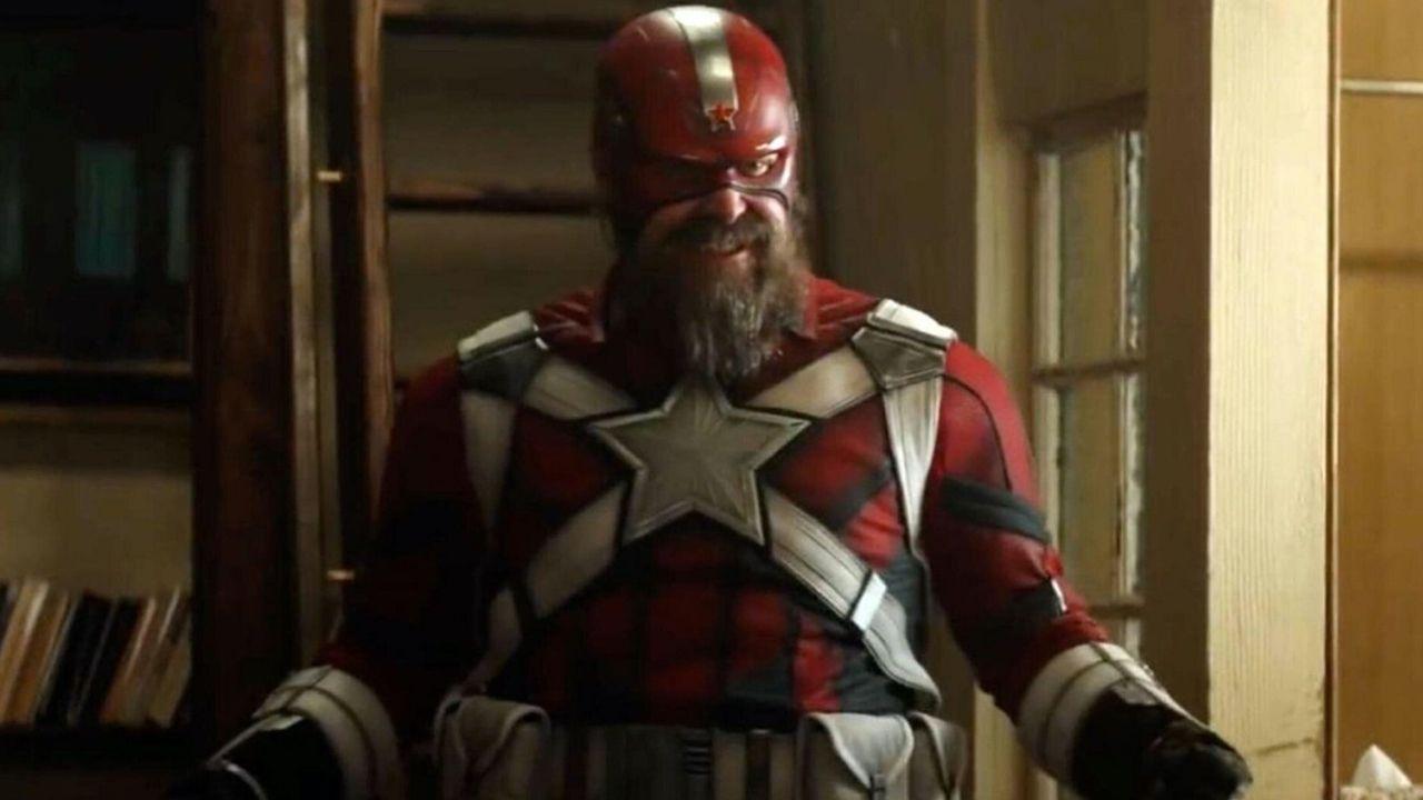 Viúva Negra | Nova cena traz a fuga do Guardião Vermelho!