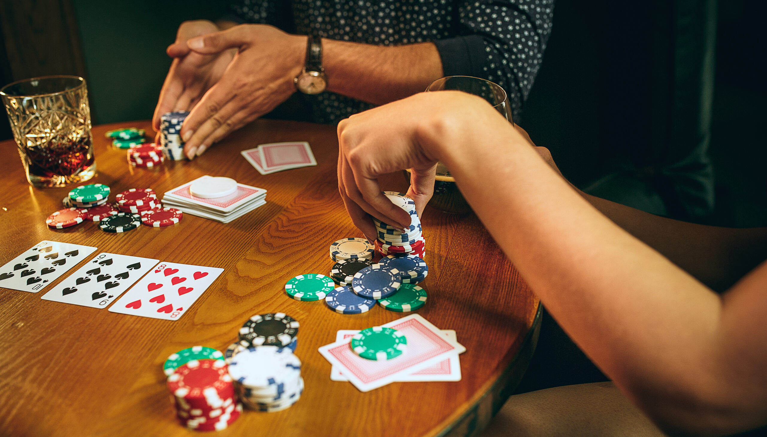 Presença de mulheres no cassino está aumentando cada vez mais, confira as maiores destaques das jogatinas