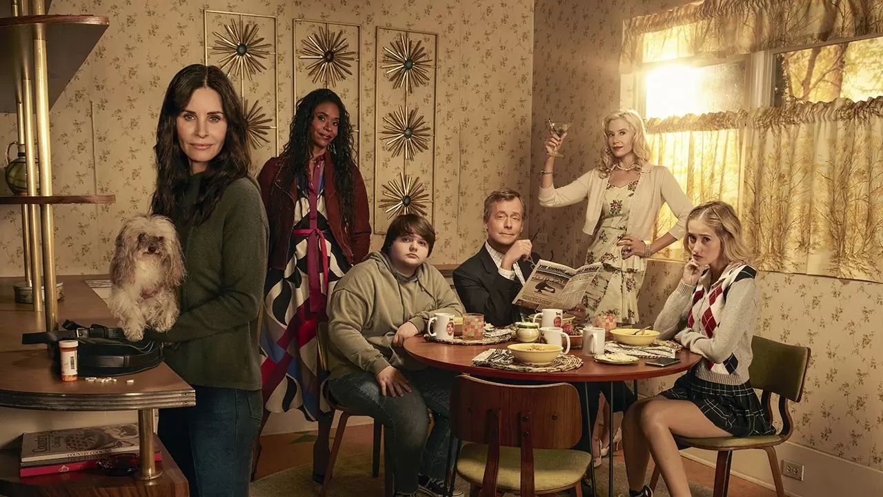 Shining Vale | Comédia de terror com Courtney Cox ganha data de estreia!