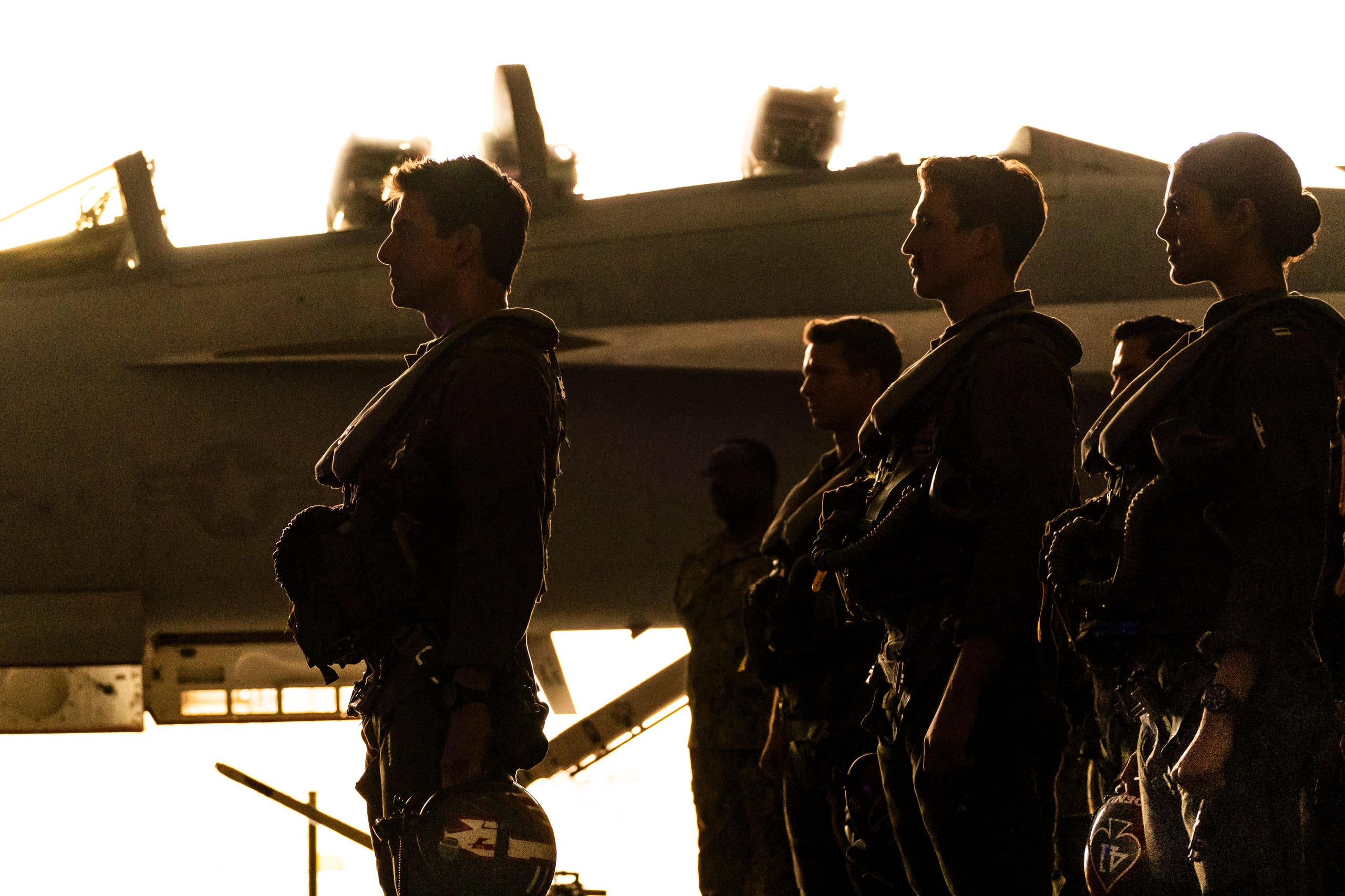 Top Gun: Maverick | Pete Mitchel lidera nova equipe em foto inédita do longa