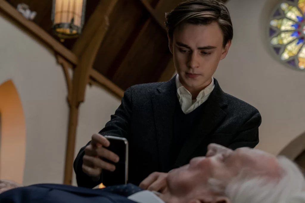 O Telefone do Sr. Harrigan | Adaptação de conto de Stephen King, ganha primeiras imagens