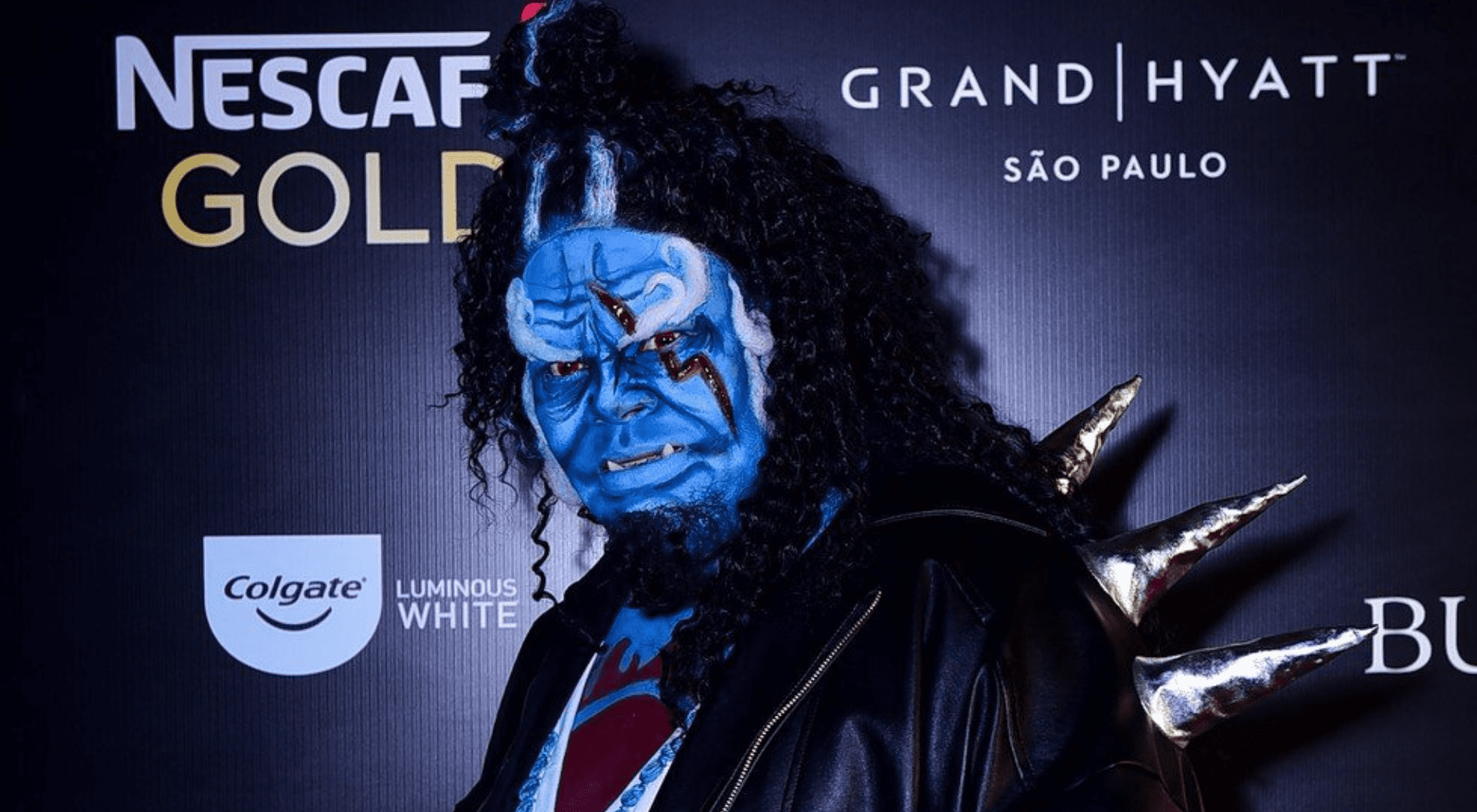 Babu Santana surpreende os fãs com cosplay incrível de Jinbe de One Piece