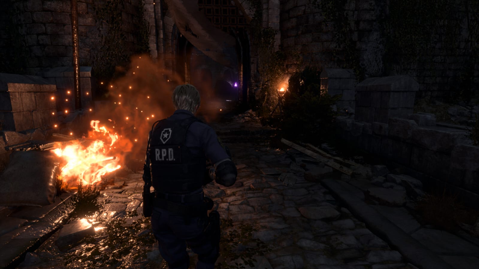 Leon recebe novo traje secreto em atualização gratuita de Resident Evil 4 — Veja como desbloquear!