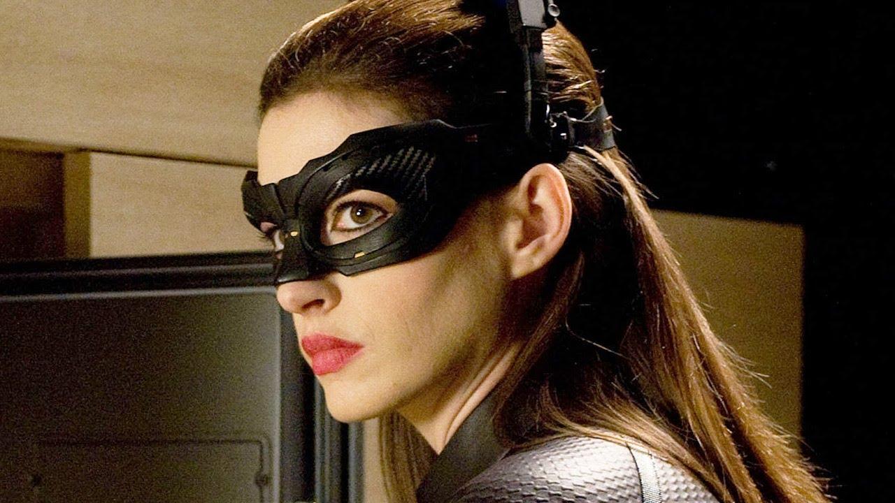 Anne Hathaway revela que seria a Gata Negra no cancelado Homem-Aranha 4