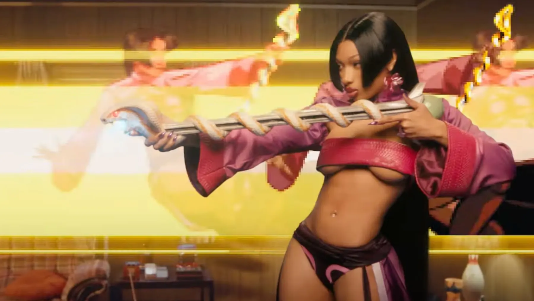 Megan Thee Stallion lança videoclipe “Boa” com referências a One Piece, videogames e mais