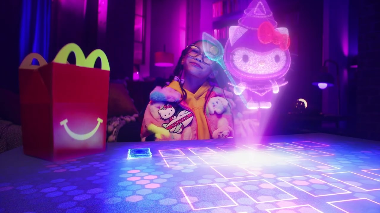 McDonald’s comemora aniversários de Yu-Gi-Oh! e Hello Kitty com brindes crossovers no Reino Unido