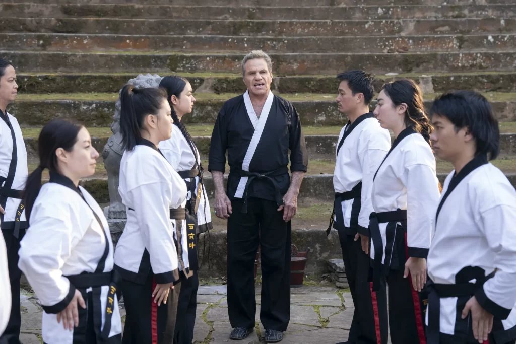 Temporada final de Cobra Kai ganha trailer