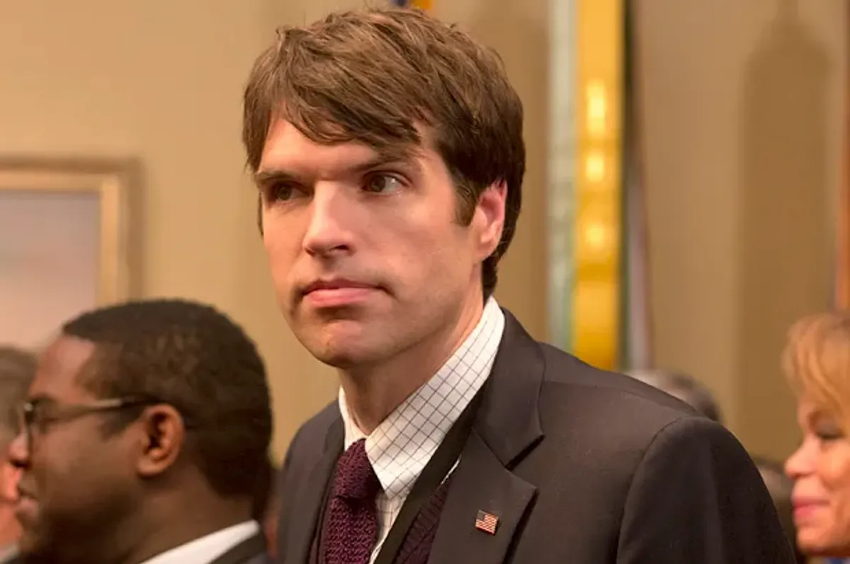 Timothy Simons se Une ao Elenco de “Percy Jackson” como Tântalo na Segunda Temporada