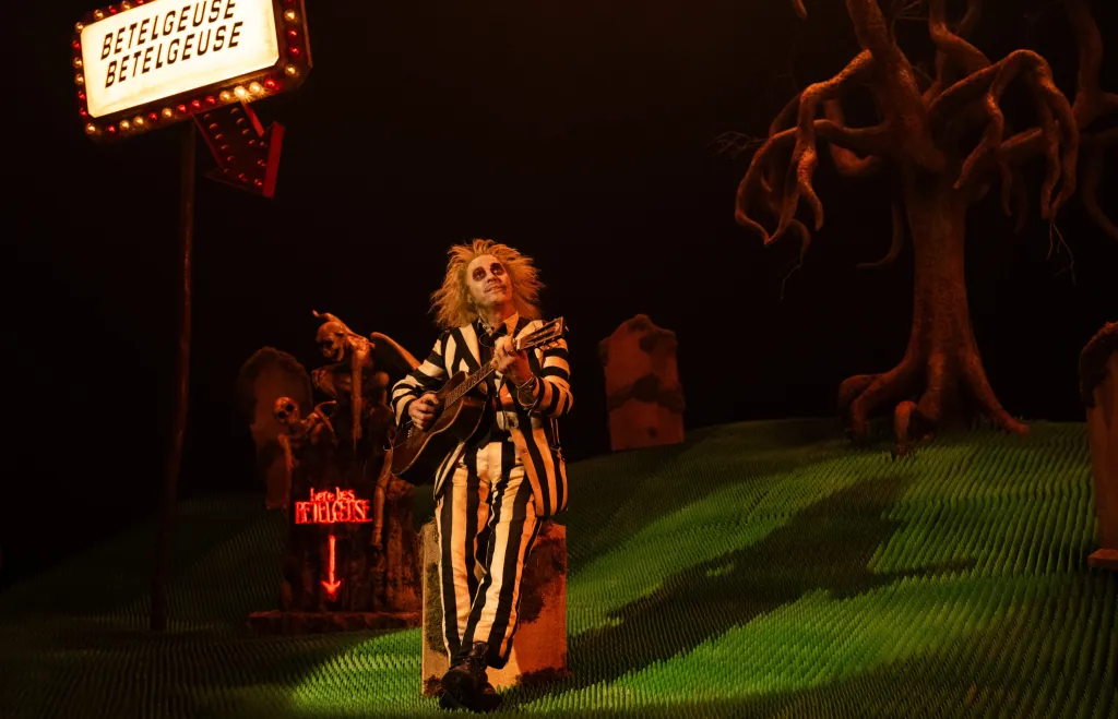 Beetlejuice Beetlejuice: Os Fantasmas Ainda se Divertem - Crítica (Sem Spoilers)