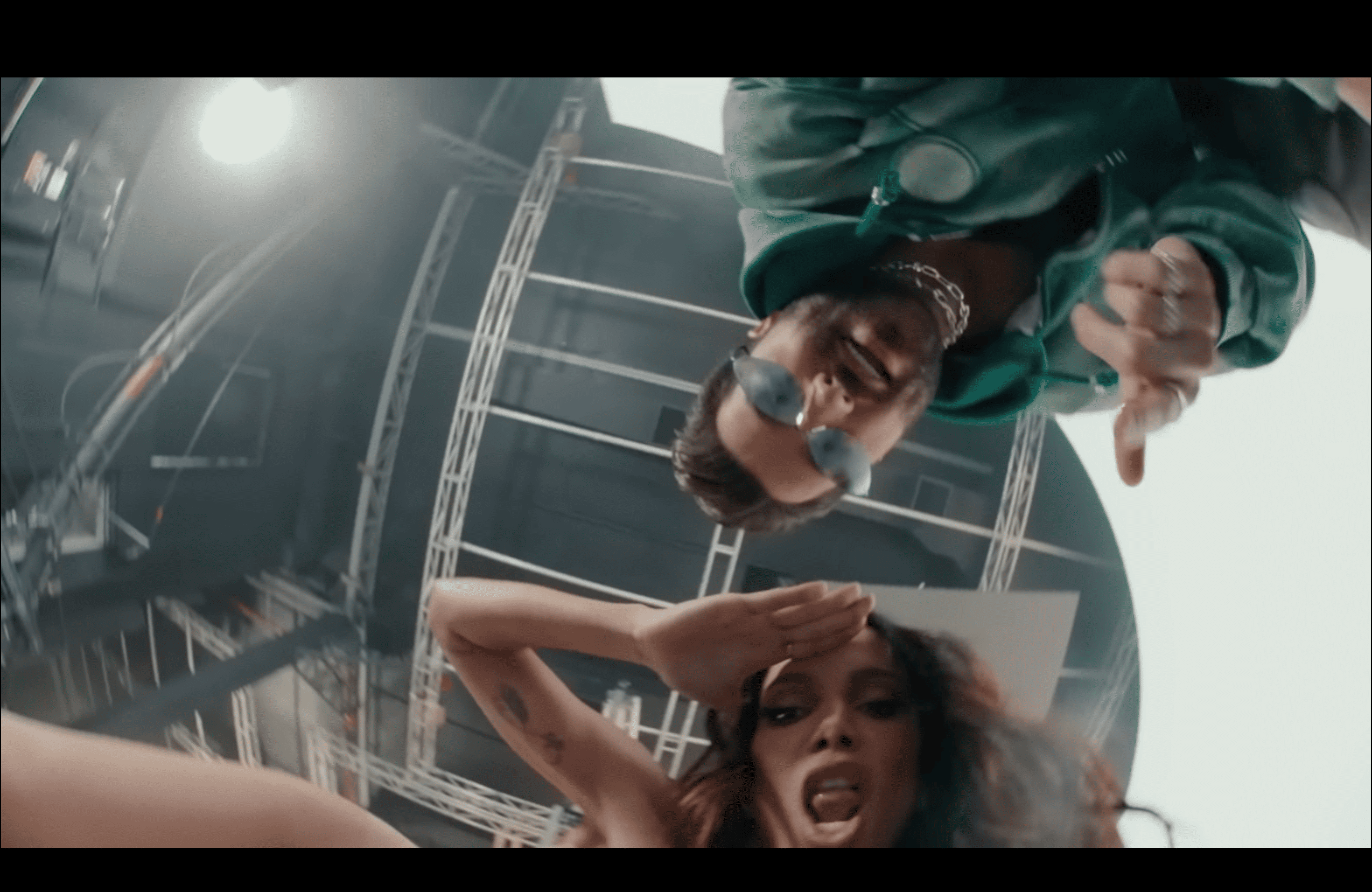Alok & Anitta – Looking For Love (Official Video)