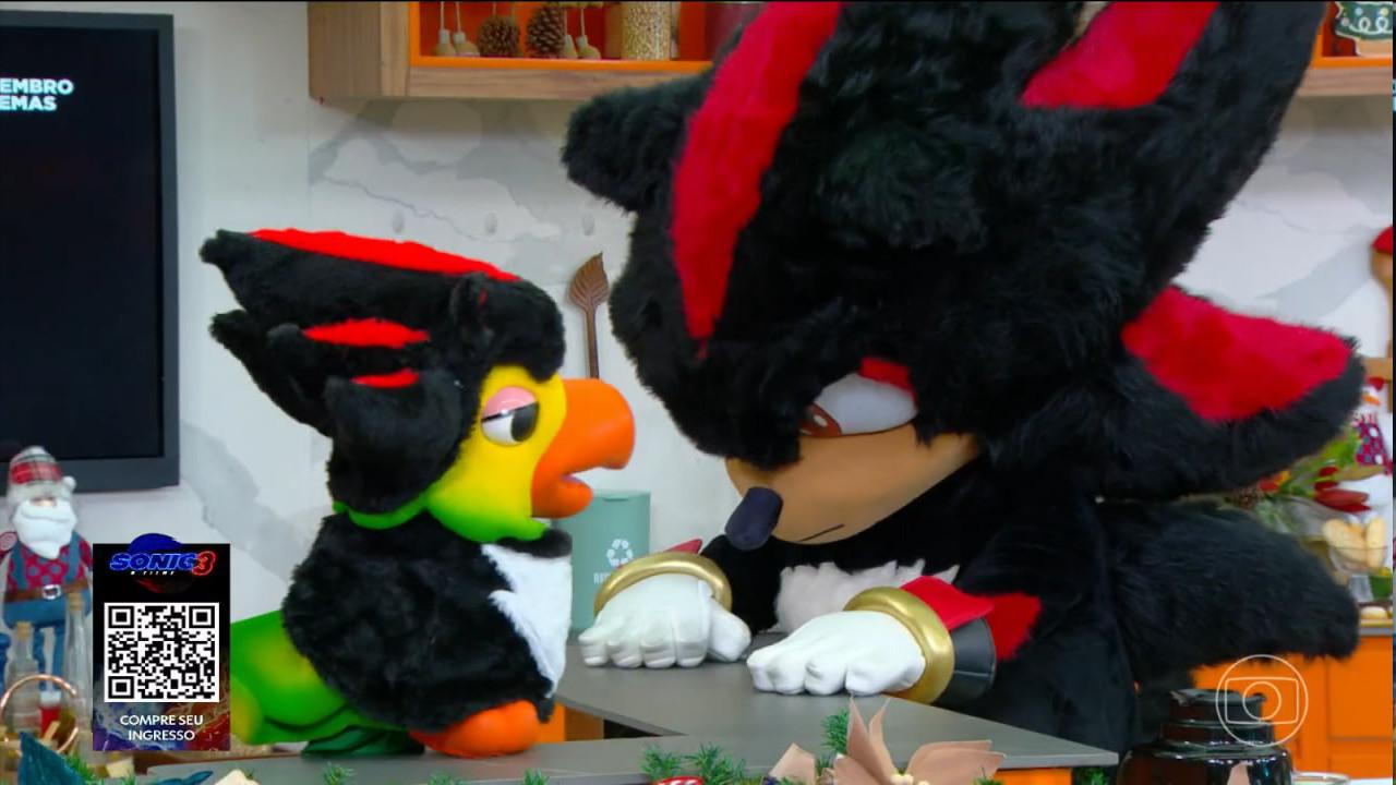 Louro Mané Surpreende com Cosplay de Shadow no Programa Mais Você