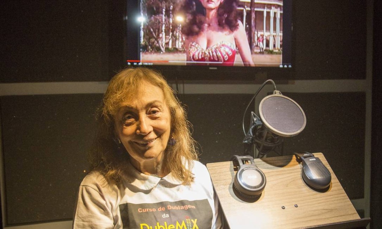 Luto na Dublagem: Ângela Bonatti, Voz de Lynda Carter e Sigourney Weaver, nos Deixa aos 80 Anos