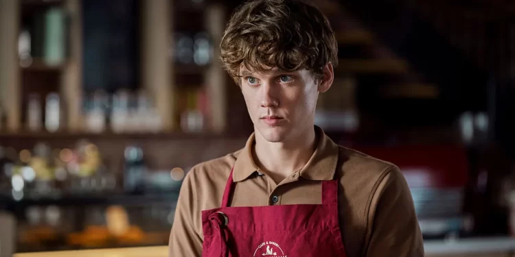 Evil Dead Burn: Novo Capítulo de Terror com Estrelas de 'Wandinha' e 'Demolidor'