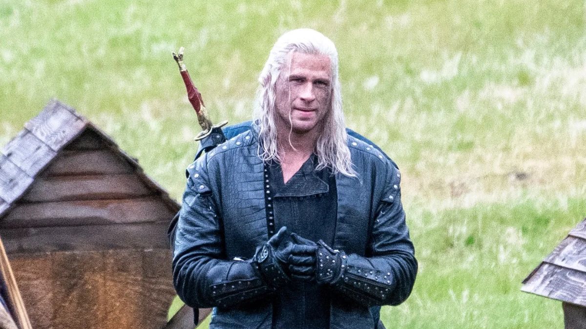 Novo Geralt: Liam Hemsworth Aparece em Fotos Exclusivas do Set de The Witcher