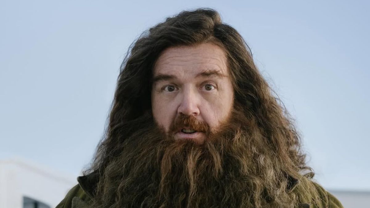Nick Frost surge como Hagrid na primeira imagem oficial da série Harry Potter da HBO Max