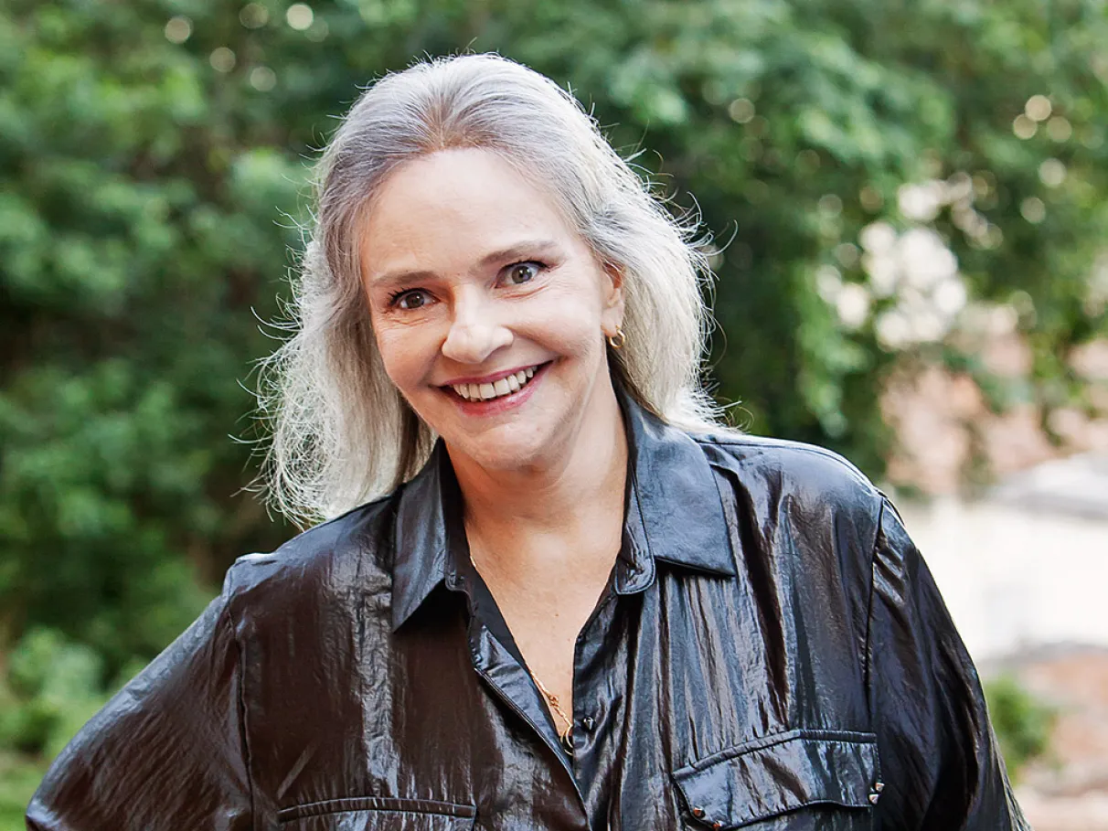 Angela Ro Ro, Voz Rouca da MPB, Morre aos 75 Anos no Rio de Janeiro