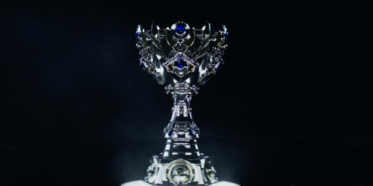 Worlds 2025 celebra 15 anos dos Esports de LoL com retorno da Copa do Invocador e show de G.E.M. e Anyma