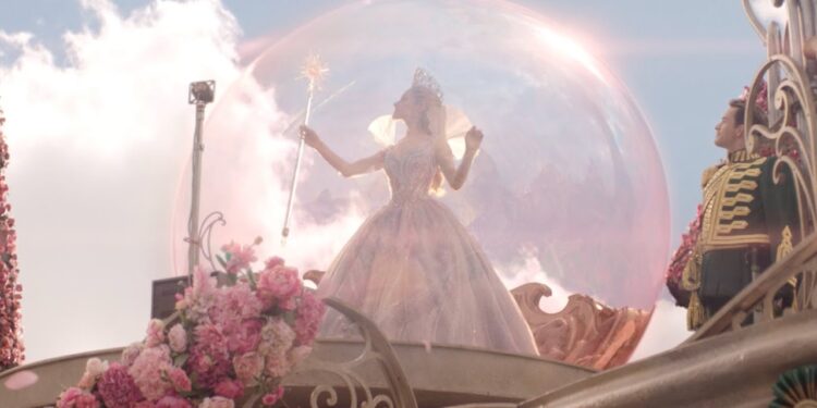 Ariana Grande brilha em novo clipe de Wicked: Parte 2 com a emocionante “The Girl in the Bubble”!