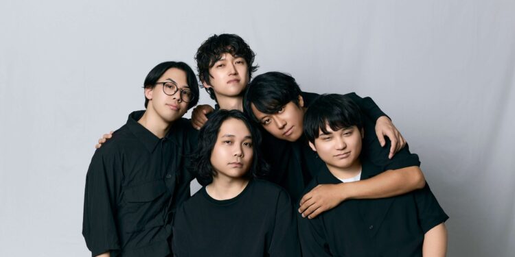 Galileo Galilei estreia fora do Japão com show histórico no Anime Friends 2026