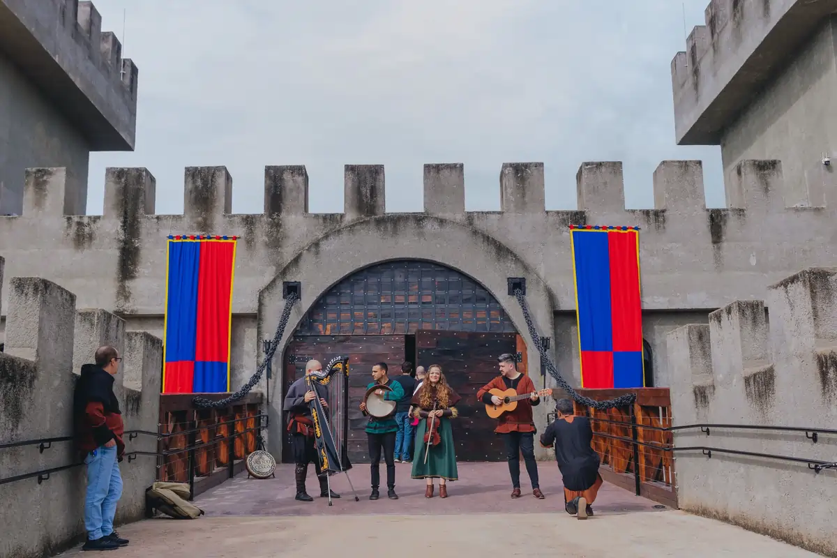 Castelo de São Roque lança Vivência Medieval acessível