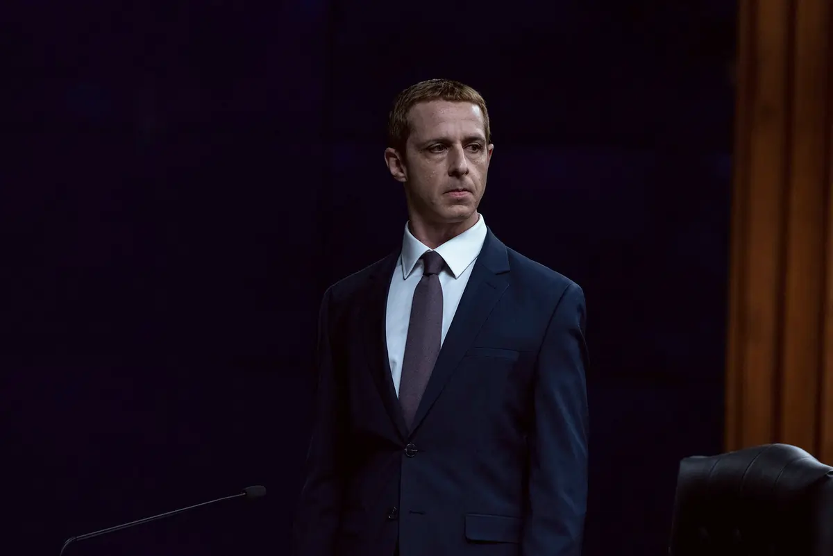 “O Outro Lado das Redes” ganha trailer legendado oficial
