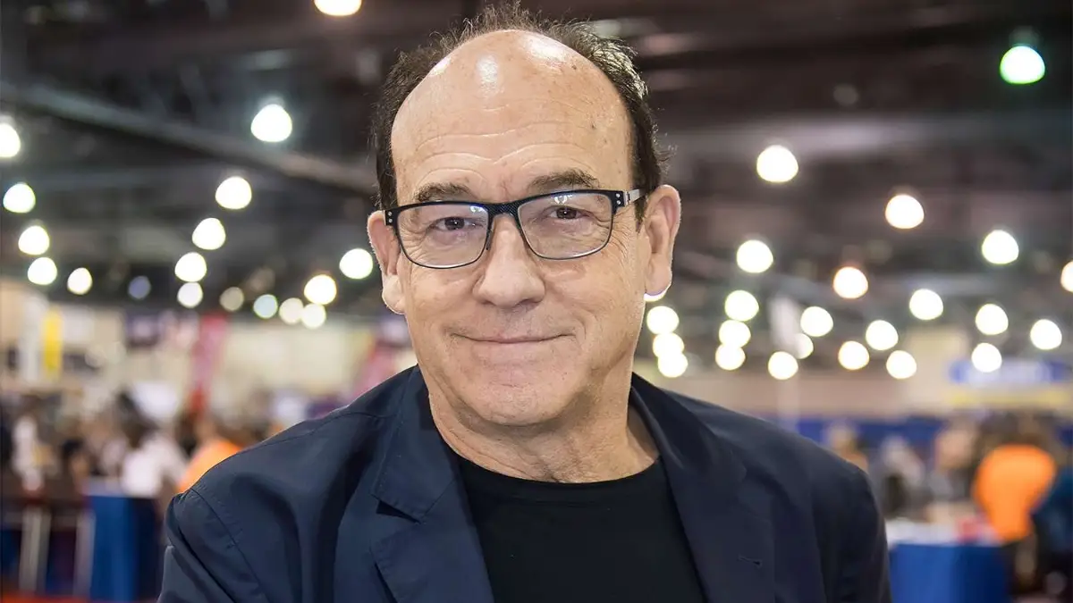 Morre Chuck Russell, diretor de O Máskara, aos 74 anos